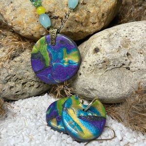 Polymer clay and beads bold and vibrant colours  LL2C NE 206